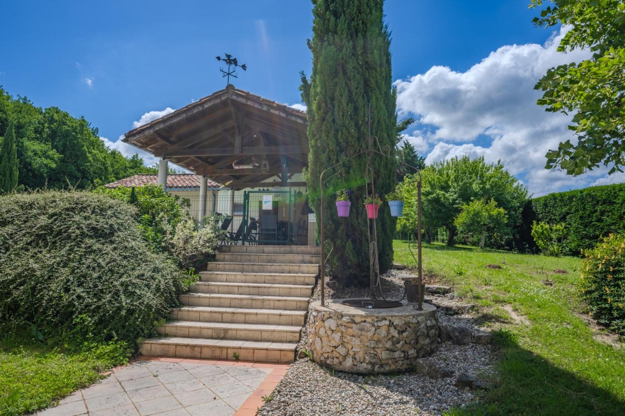 Gites La Bakenia Villeneuve-sur-Lot Dış mekan fotoğraf
