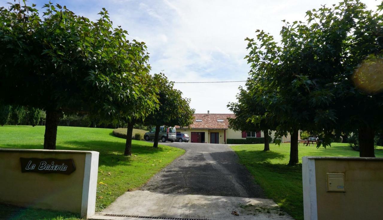 Gites La Bakenia Villeneuve-sur-Lot Dış mekan fotoğraf